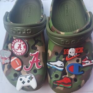 Crocs 12c Boys shoes with shoe charms